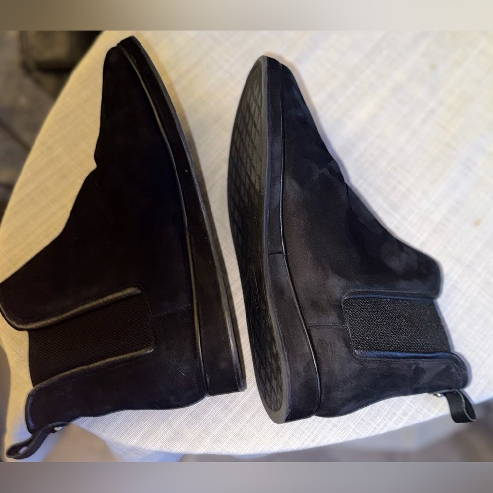 Nurture by Lamaze, Cadell Suede Boots, Size 7.5 - Picture 6 of 10
